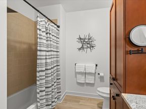 51 Pine Street 201, Edmonds WA 98020