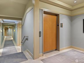 51 Pine Street 201, Edmonds WA 98020