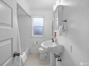 8001 23rd Avenue NW, Seattle WA 98117