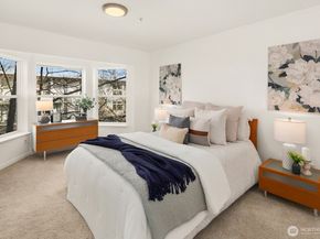 621 5 Avenue N 301, Seattle WA 98109