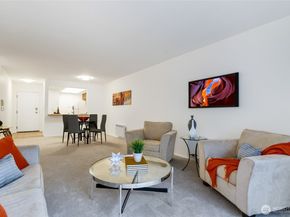 14645 NE 34th St C9, Bellevue WA 98007