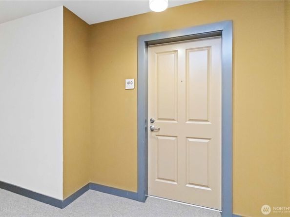 300 110th Avenue NE 610, Bellevue WA 98004