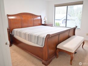 15624 8th Avenue SW c, Burien WA 98166