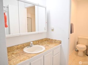 15624 8th Avenue SW c, Burien WA 98166