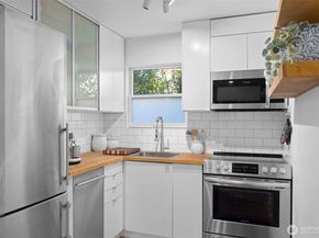 1519 5th Avenue W 2, Seattle WA 98119