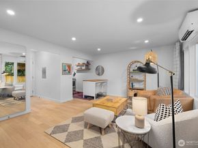 1519 5th Avenue W 2, Seattle WA 98119