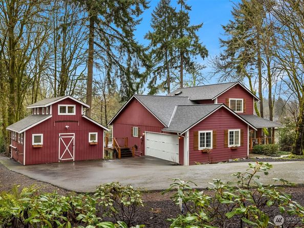 1585 NE Park View Drive, Bainbridge Island WA 98110