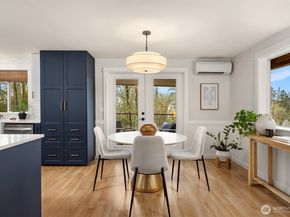 1585 NE Park View Drive, Bainbridge Island WA 98110