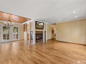 20310 5th Avenue NW, Shoreline WA 98177