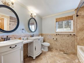 20310 5th Avenue NW, Shoreline WA 98177