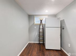 20310 5th Avenue NW, Shoreline WA 98177