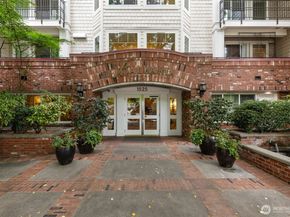 1525 NW 57th Street 303, Seattle WA 98107