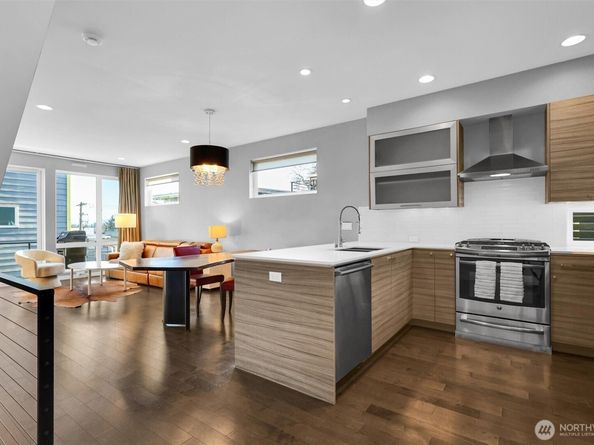 1525 19th Avenue A, Seattle WA 98122