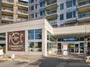 4731 36th Avenue S, Seattle WA 98118