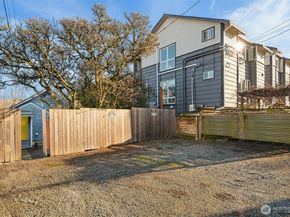 4731 36th Avenue S, Seattle WA 98118