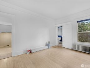 708 Warren Avenue N, Seattle WA 98109