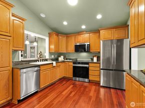 17637 162nd Place SE, Renton WA 98058