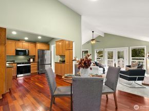 17637 162nd Place SE, Renton WA 98058