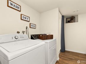 17637 162nd Place SE, Renton WA 98058