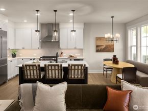 14808 NE 143rd Street 31, Woodinville WA 98072