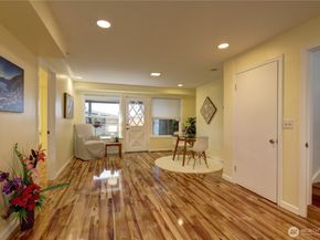 10538 48th Place NE, Kirkland WA 98033