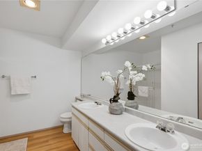 11130 SE 208th Street H102, Kent WA 98031