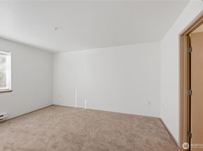 11130 SE 208th Street H102, Kent WA 98031