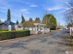 11130 SE 208th Street H102, Kent WA 98031