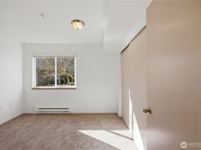 11130 SE 208th Street H102, Kent WA 98031