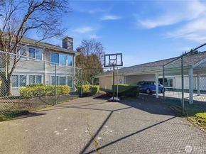 11130 SE 208th Street H102, Kent WA 98031