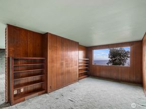 12249 Shorewood Drive SW, Burien WA 98146