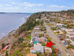 12249 Shorewood Drive SW, Burien WA 98146