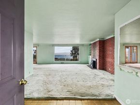 12249 Shorewood Drive SW, Burien WA 98146