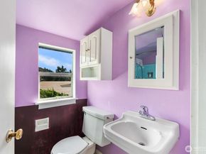 12249 Shorewood Drive SW, Burien WA 98146