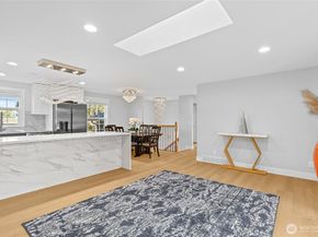 1112 Redmond Avenue NE, Renton WA 98056