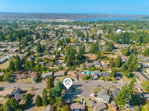 1112 Redmond Avenue NE, Renton WA 98056