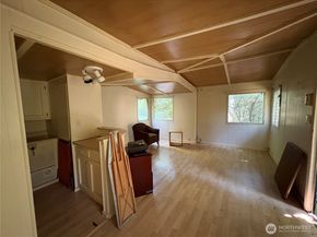 9926 SW 116th Street, Vashon WA 98070