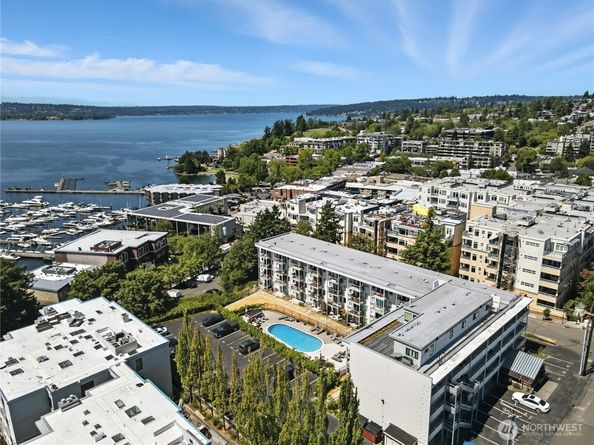 201 2nd Street S 212, Kirkland WA 98033