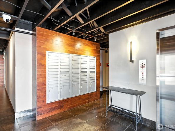 201 2nd Street S 212, Kirkland WA 98033