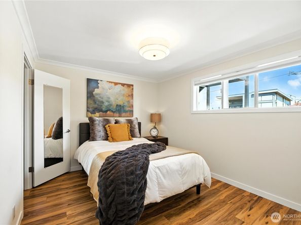 201 2nd Street S 212, Kirkland WA 98033