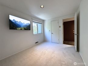 3204 Alki Avenue SW 1, Seattle WA 98116