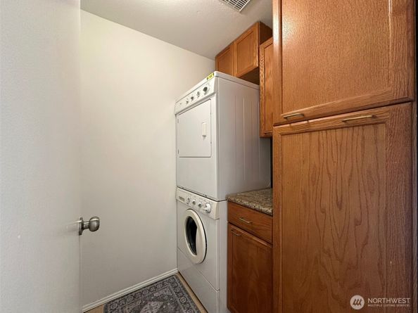 3204 Alki Avenue SW 1, Seattle WA 98116