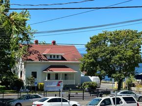 3204 Alki Avenue SW 1, Seattle WA 98116