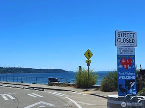 3204 Alki Avenue SW 1, Seattle WA 98116