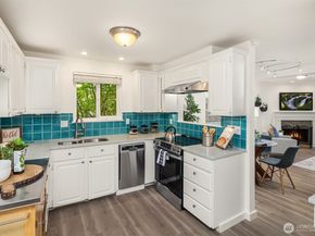12009 100th Avenue NE 1, Kirkland WA 98034