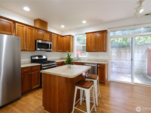 28710 S 34th Avenue B5, Auburn WA 98001