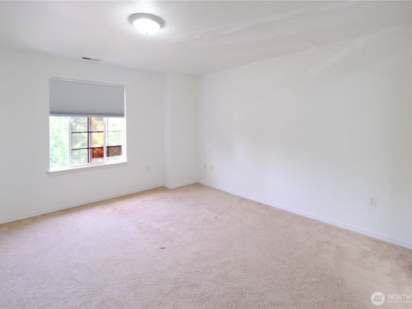 28710 S 34th Avenue B5, Auburn WA 98001