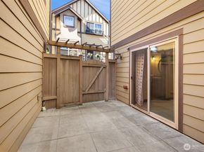 9113 45th Avenue SW, Seattle WA 98136
