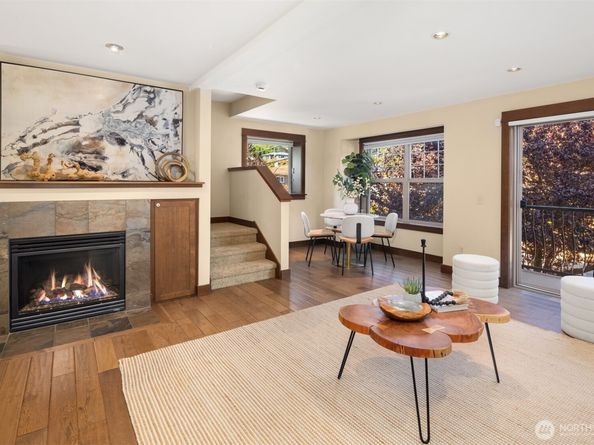 9113 45th Avenue SW, Seattle WA 98136