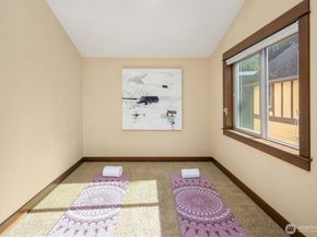 9113 45th Avenue SW, Seattle WA 98136